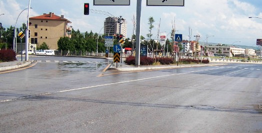 Ankara Çubuk Yolundaki Lambalara Sürücüler Tepkili