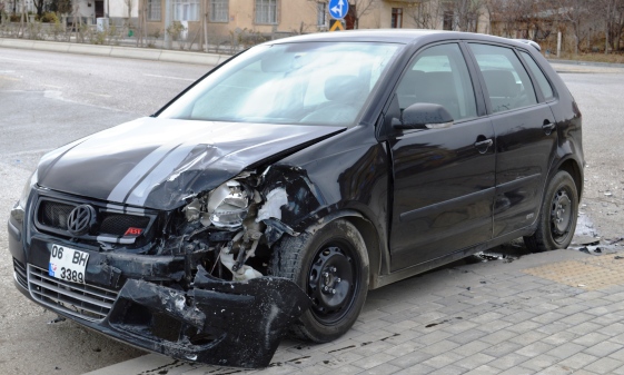 Çubuk’ta Trafik Kazası: 2 Yaralı